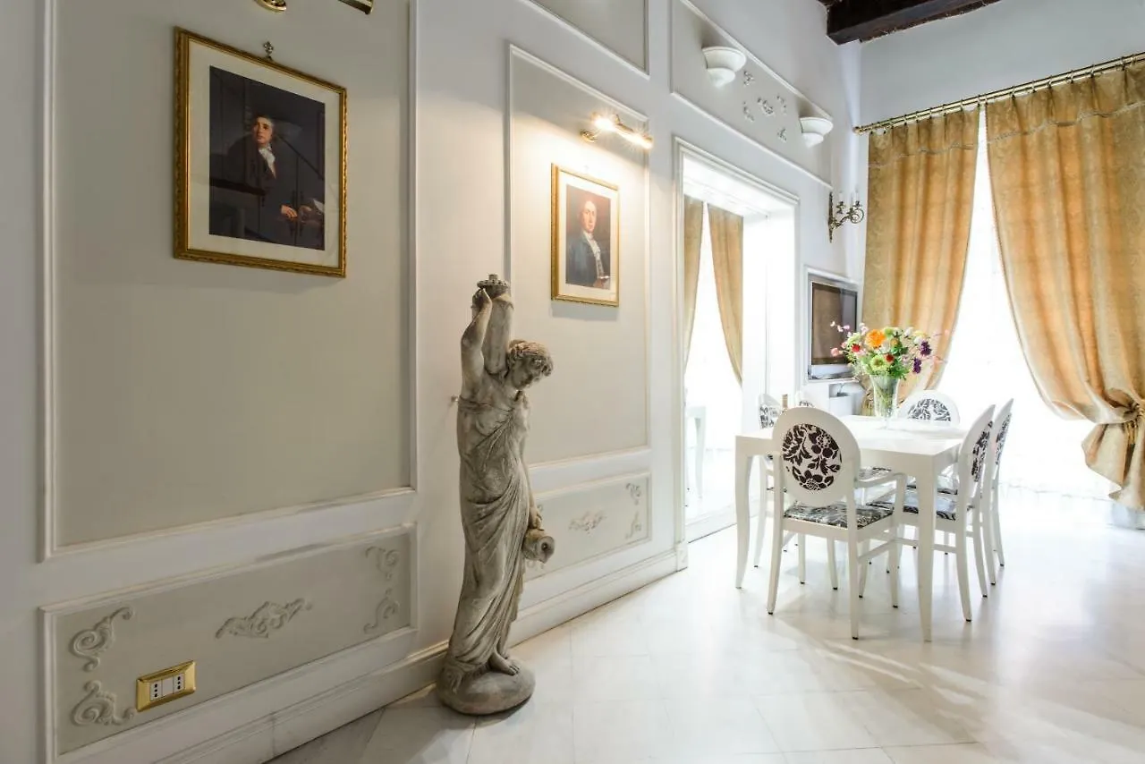Appartement Edoardo Al Plebiscito à Naples