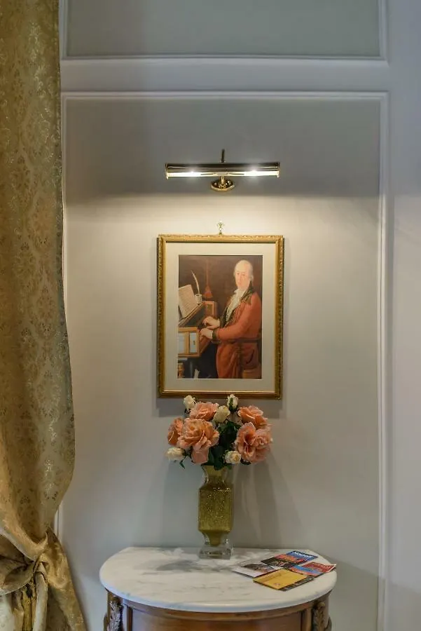 Appartement Edoardo Al Plebiscito à Naples