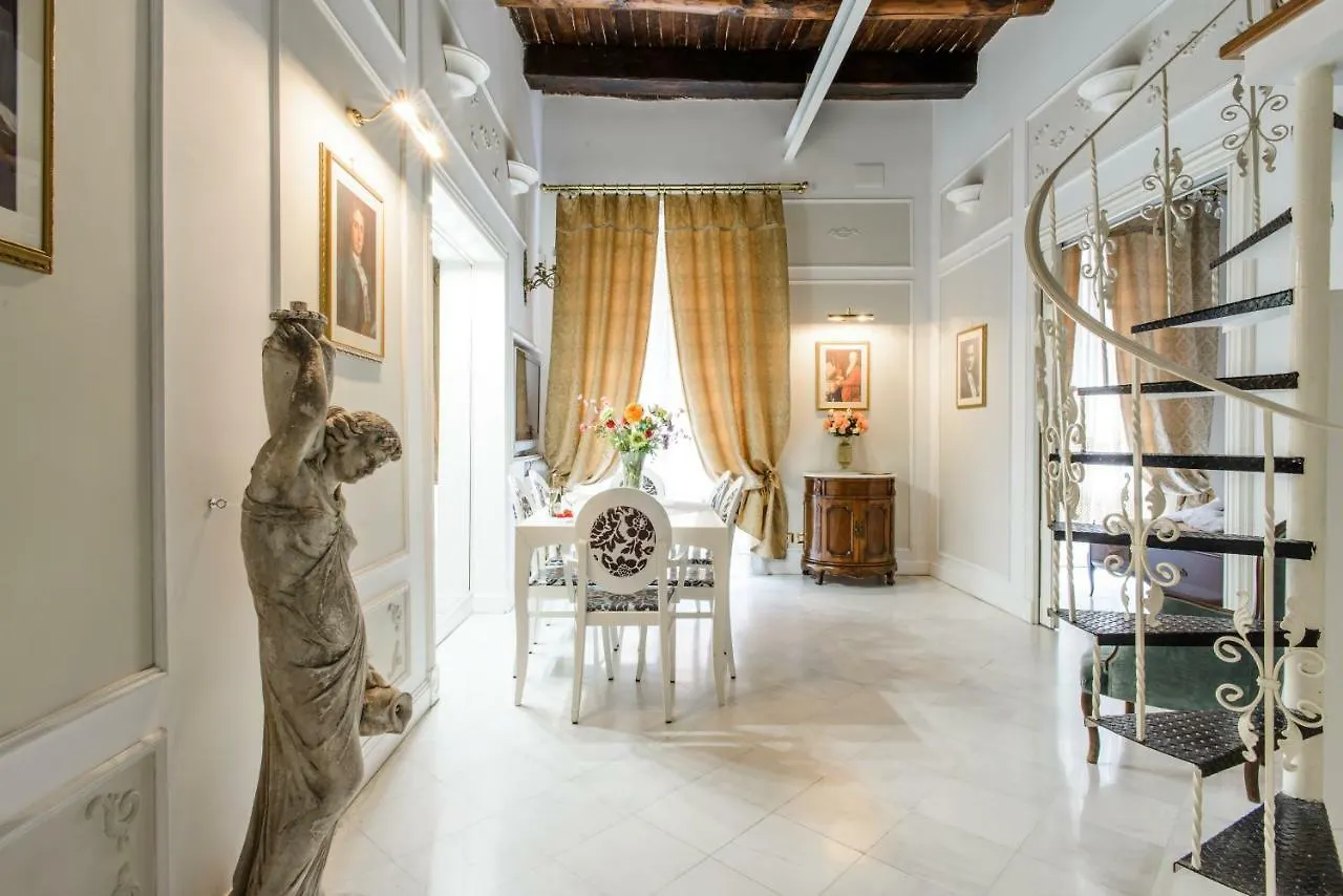 Appartement Edoardo Al Plebiscito à Naples